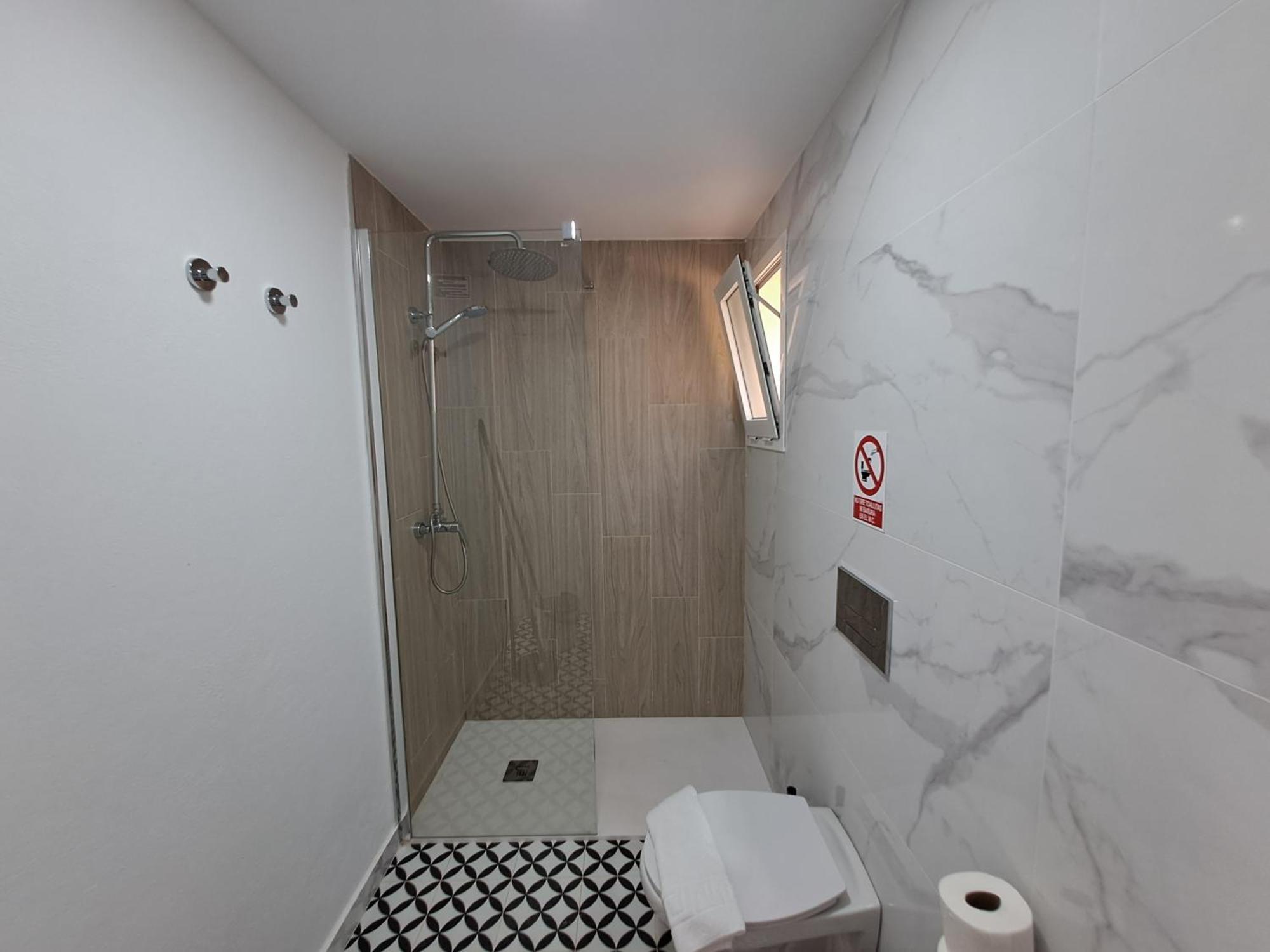 Homeforguest Apartamento Con Terraza Y Piscina En كوراليهو المظهر الخارجي الصورة