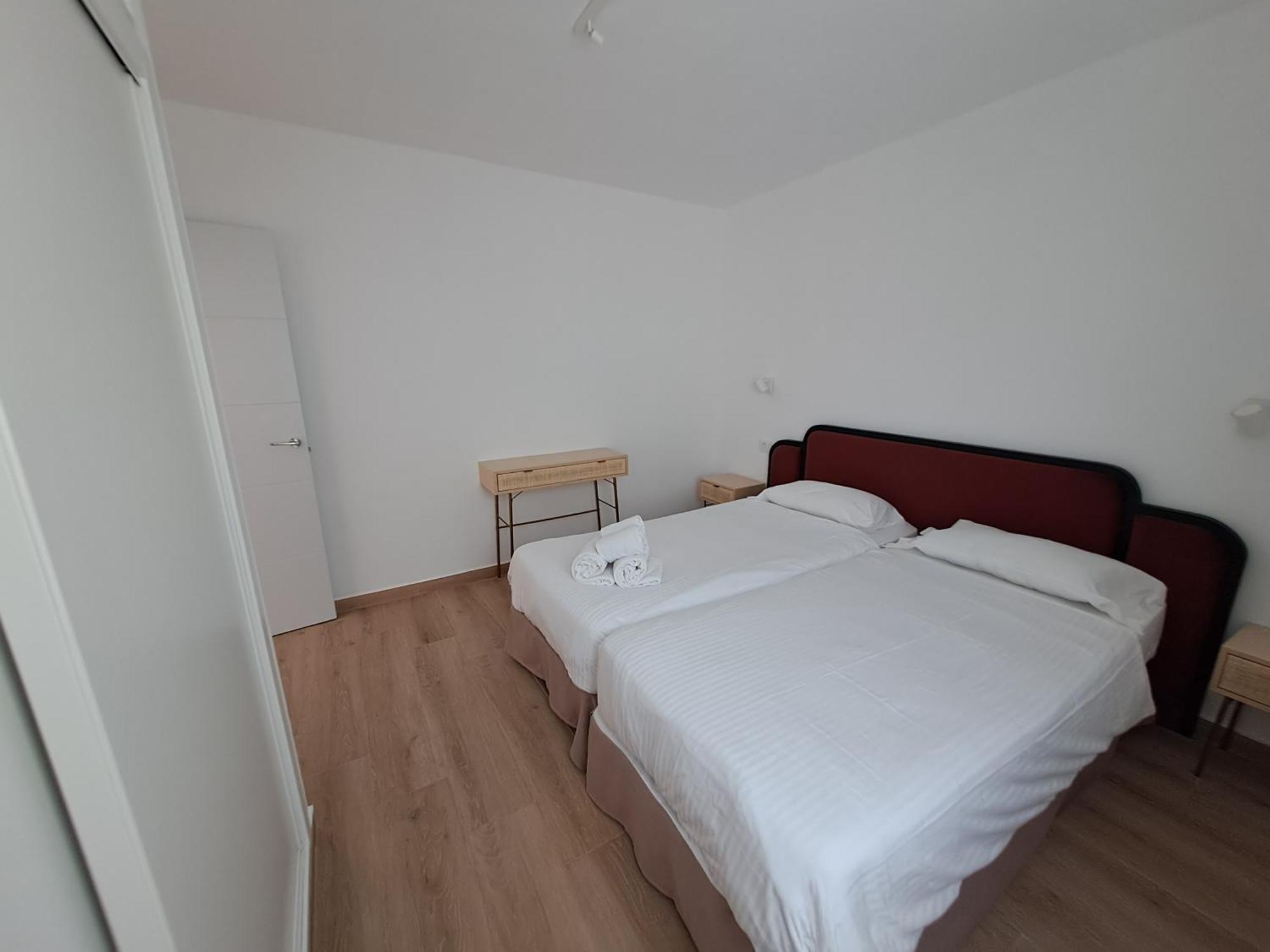 Homeforguest Apartamento Con Terraza Y Piscina En كوراليهو المظهر الخارجي الصورة